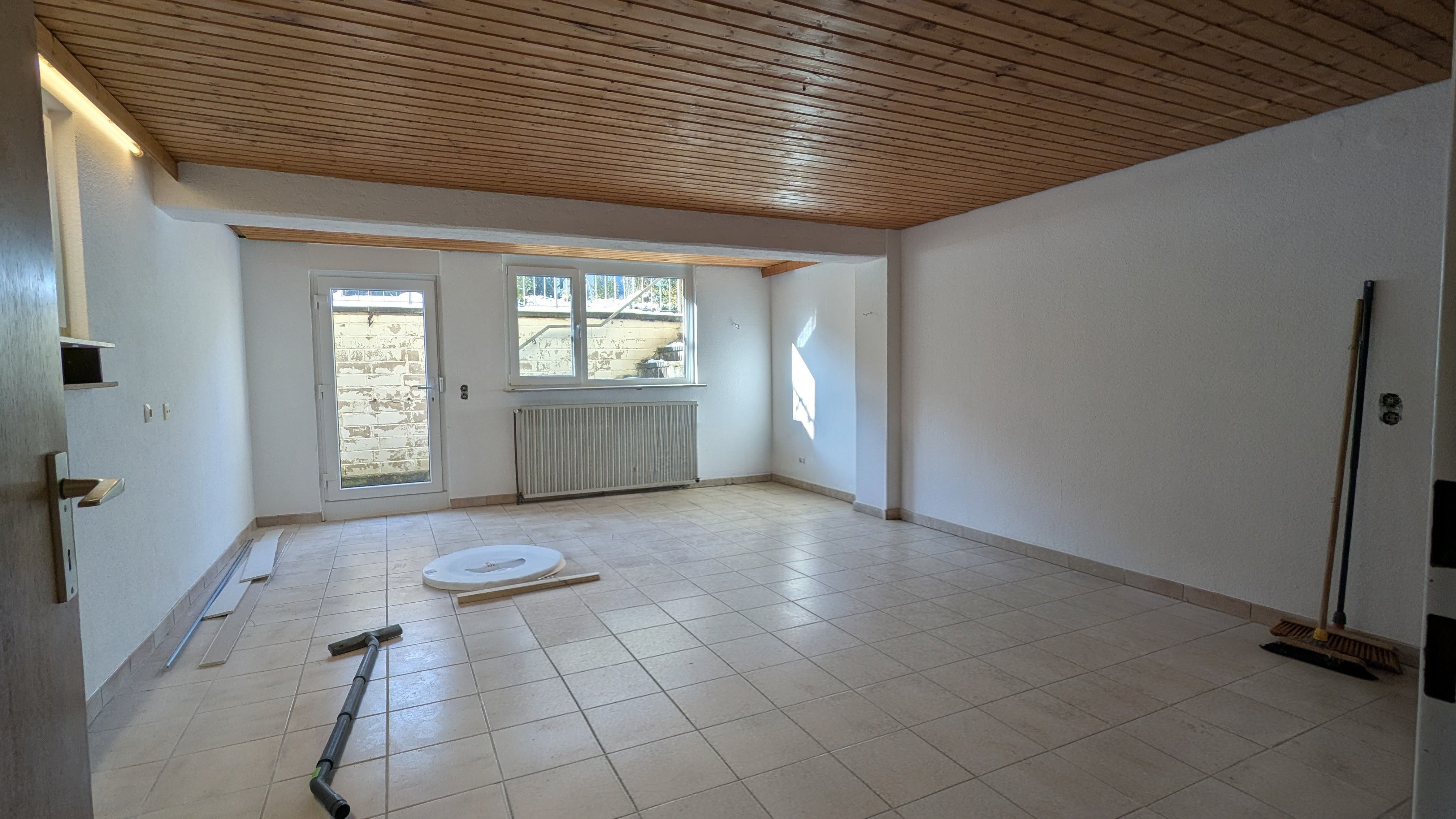 Keller Hobbyraaum Blickrichtung Süden